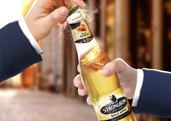 Strongbow storyboard example created in Photomanipulation of Food and Drink Illustrations